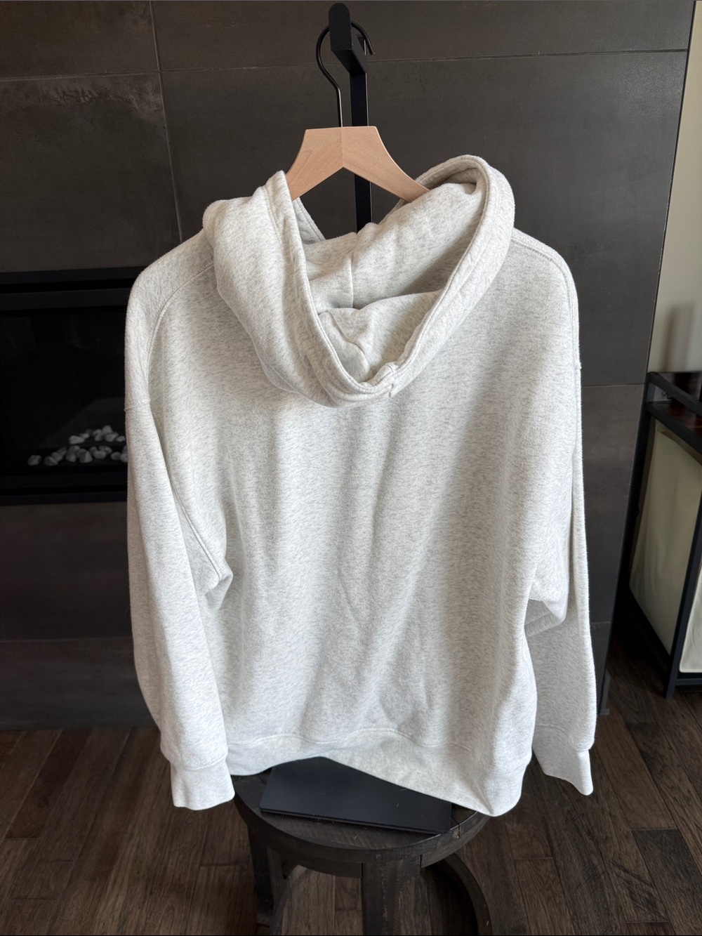 American Eagle Outfitters Grey Pullover Hoodie with Blue Cafe Graphic - Picture 3 of 3